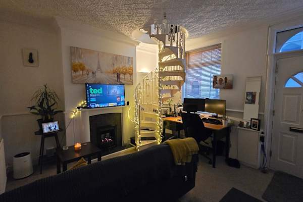 House sit in Manchester, United Kingdom