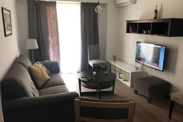 House sit in Valencia, Spain