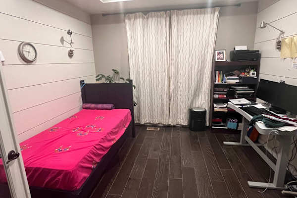 House sit in Longmont, CO, US