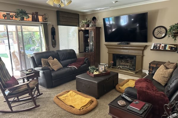 House sit in Temecula, CA, US
