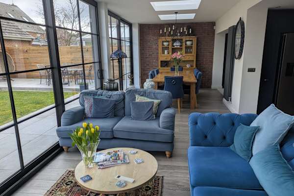 House sit in Warrington, United Kingdom