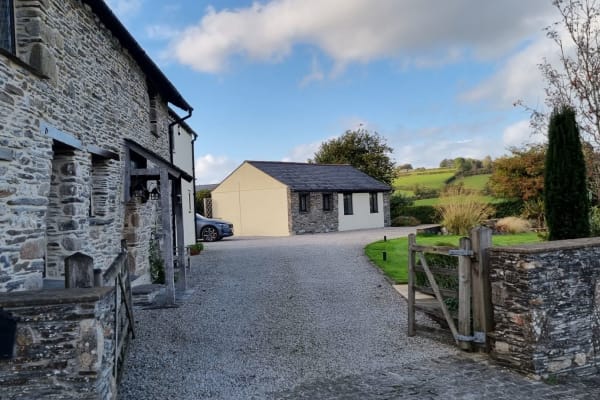 House sit in Callington, United Kingdom