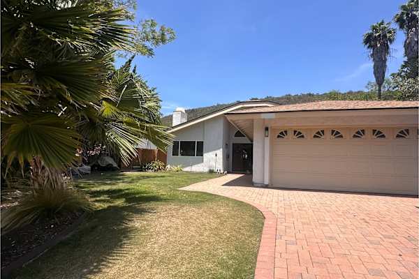 House sit in San Diego, CA, US