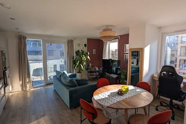 House sit in Walthamstow, United Kingdom