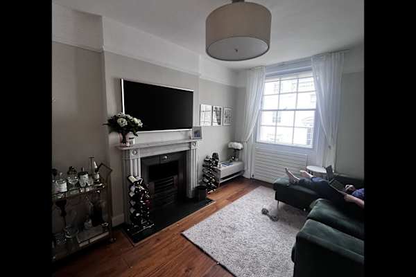 House sit in London, United Kingdom