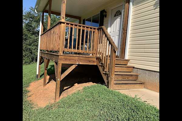 House sit in Weaverville, NC, US