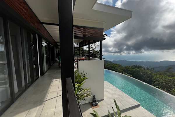 House sit in Ojochal, Costa Rica