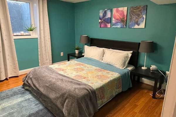 House sit in Temple Hills, MD, US