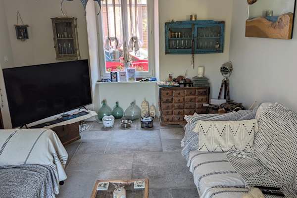 House sit in Arques, France