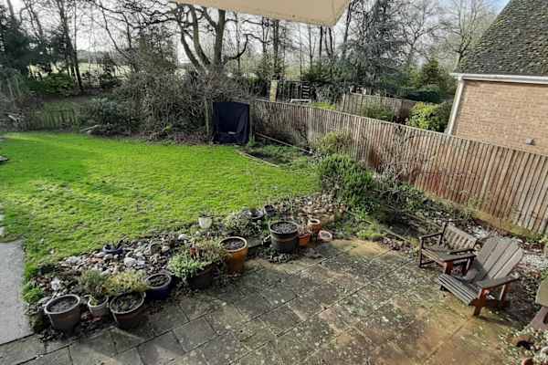 House sit in Witney, United Kingdom