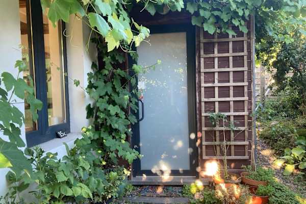 House sit in Anderlecht, Belgium