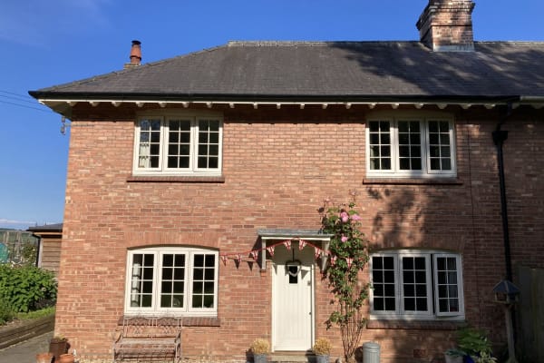 House sit in West Meon, United Kingdom