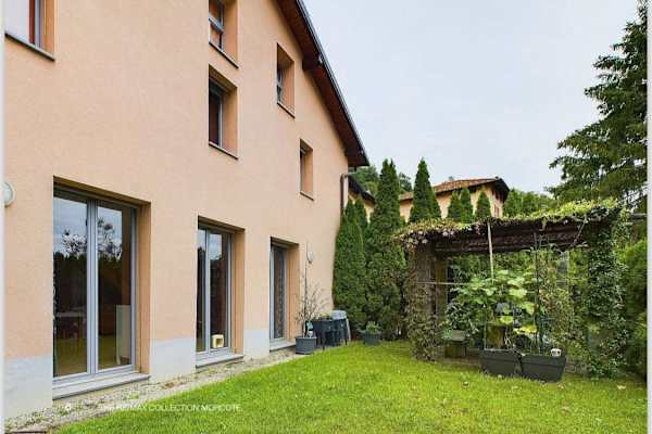 House sit in Pambio-Noranco, Switzerland