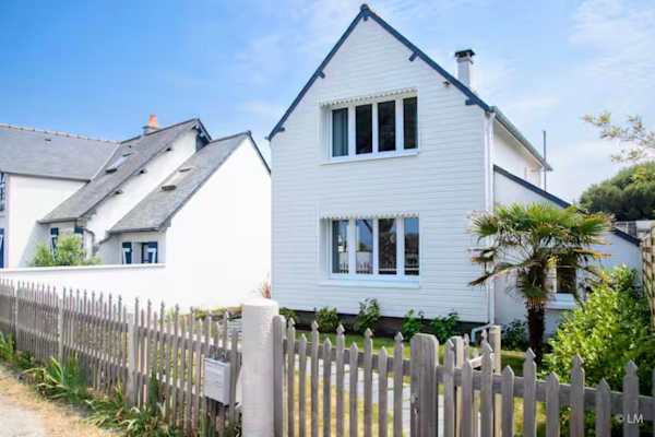 House sit in Lancieux, France