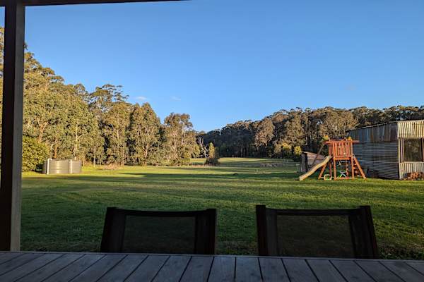House sit in Trentham, VIC, Australia