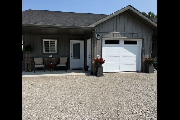 House sit in Little Current, ON, Canada