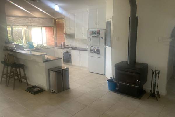 House sit in Mount Barker, SA, Australia
