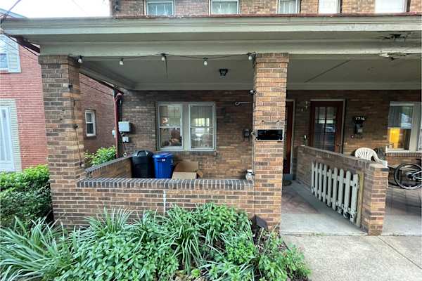 House sit in Pittsburgh, PA, US