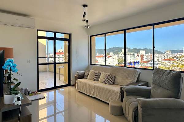 House sit in Florianópolis, Brazil