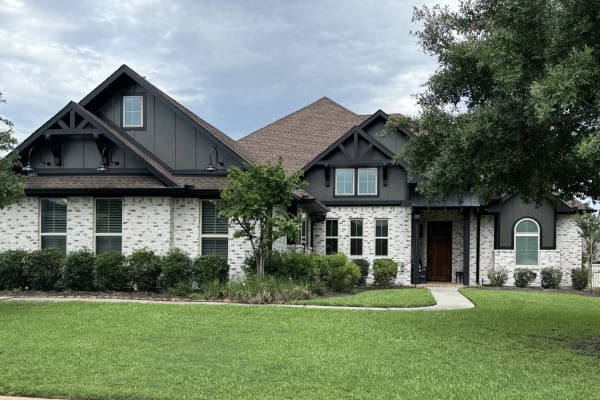 House sit in Conroe, TX, US