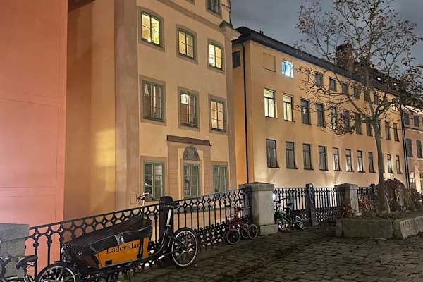 House sit in Stockholm, Sweden