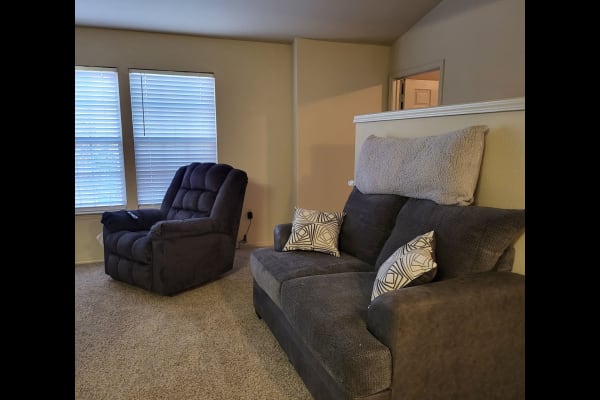 House Sitting in Greer County, Oklahoma, US | TrustedHousesitters.com