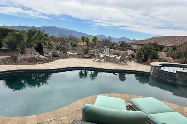 House sit in Tucson, AZ, US
