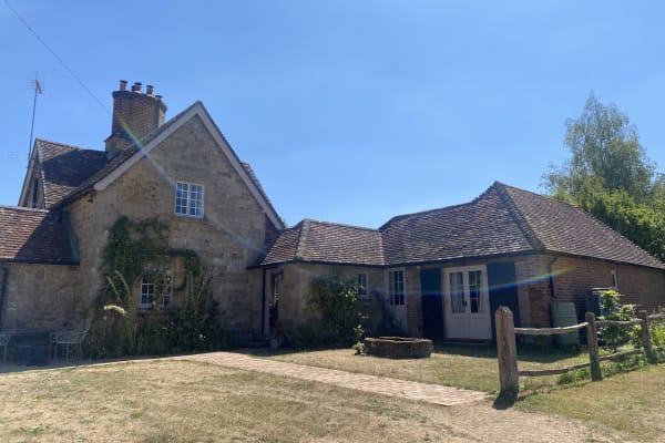 House sit in Milland, United Kingdom