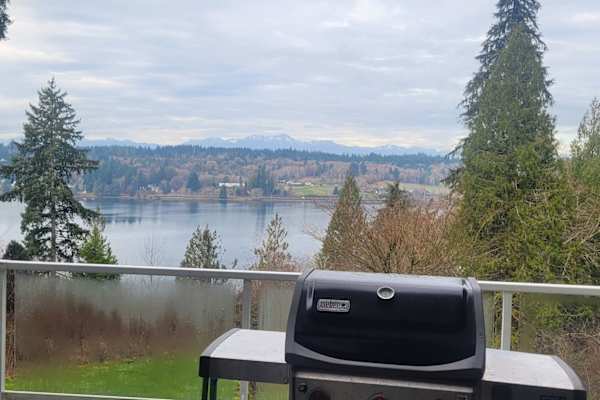 House sit in Shelton, WA, US