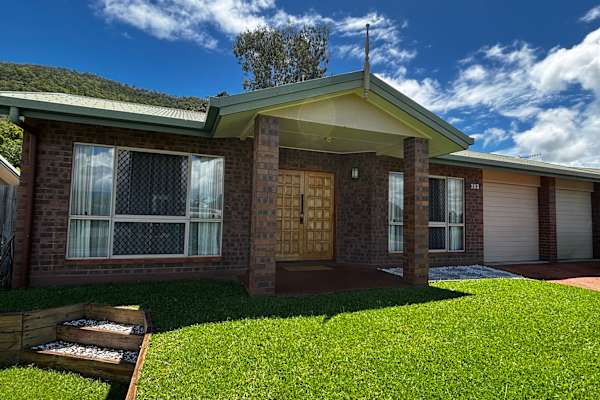 House sit in Cairns, QLD, Australia