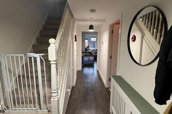 House sit in Leeds, United Kingdom