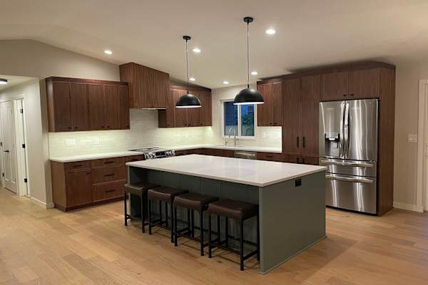 House sit in Bothell, WA, US