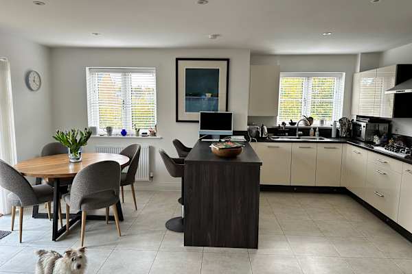 House sit in Banbury, United Kingdom