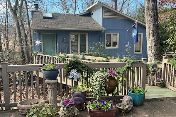 House sit in Winston-Salem, NC, US