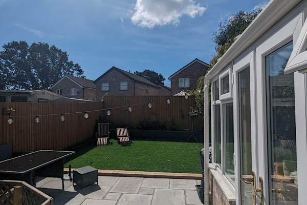 House sit in Cardiff, United Kingdom