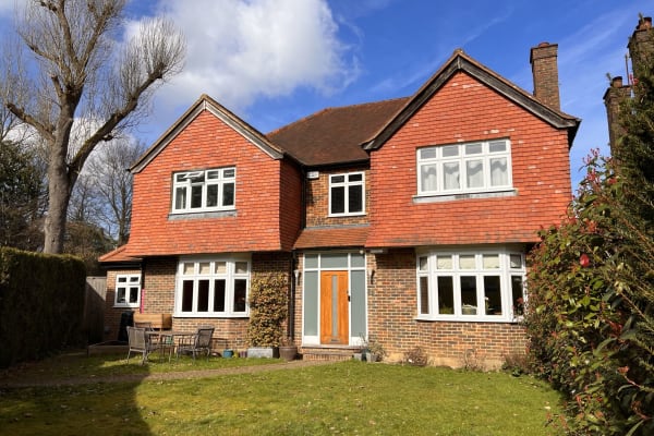 House sit in Sevenoaks, United Kingdom
