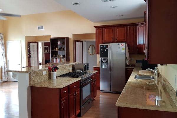 House sit in New Orleans, LA, US