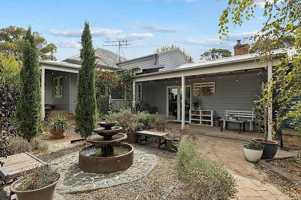 House sit in Yass, NSW, Australia
