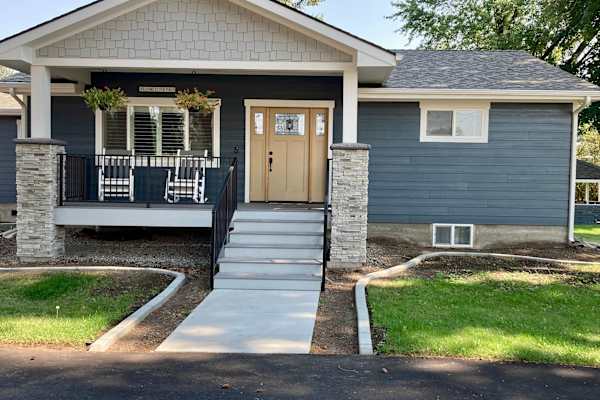 House sit in Coeur d'Alene, ID, US