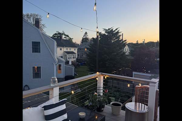 House sit in Newport, RI, US