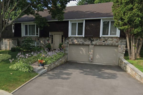 House sit in Montréal, QC, Canada