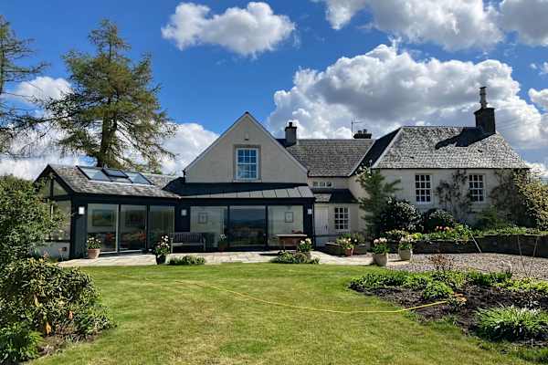 House sit in Perth, United Kingdom