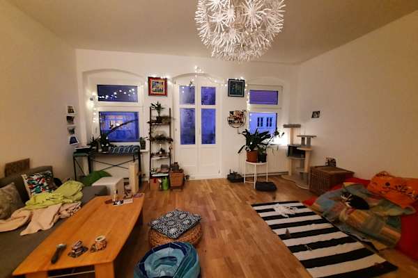 House sit in Berlin, Germany