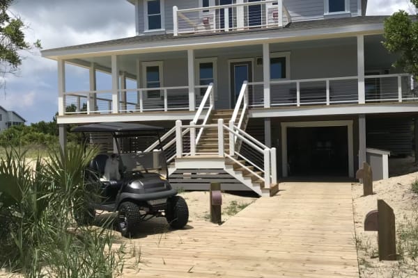 House sit in Bald Head Island, NC, US