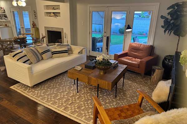 House sit in Scottsdale, AZ, US