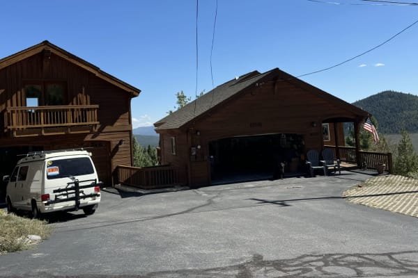 House sit in Truckee, CA, US