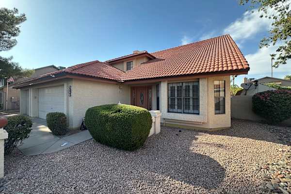 House sit in Phoenix, AZ, US