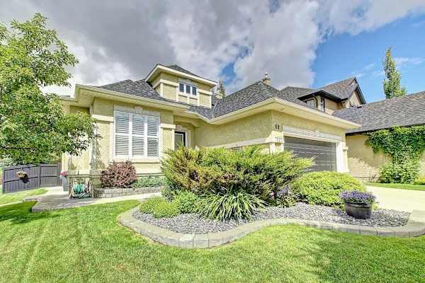 House sit in Calgary, AB, Canada