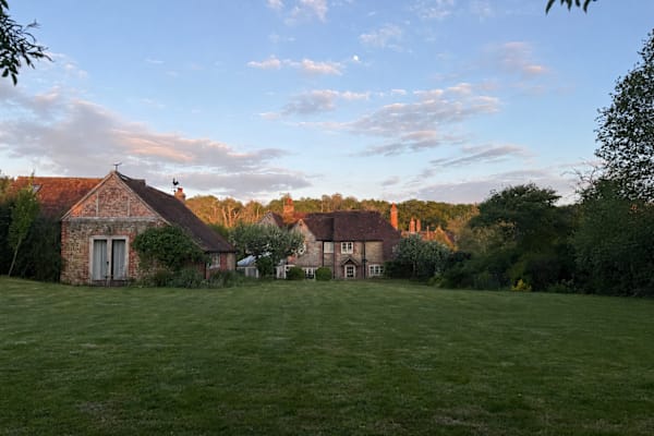 House sit in Easebourne, United Kingdom