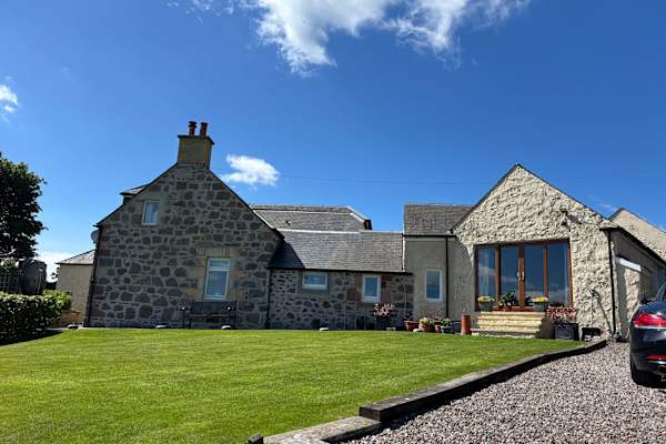 House sit in Glenfarg, United Kingdom